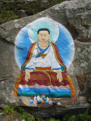 buddastatuemaletpenklippe.jpg